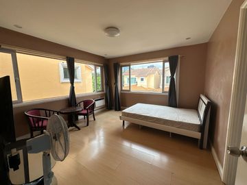 Townhouse Bungalow For Sale in Valle Verde 6, Ugong, Pasig City!