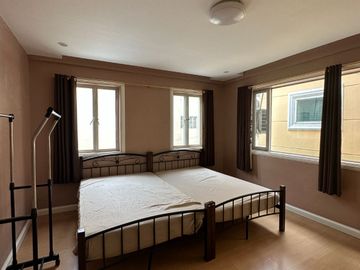 Townhouse Bungalow For Sale in Valle Verde 6, Ugong, Pasig City!