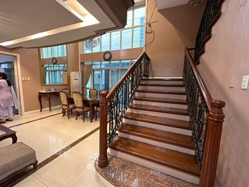 Townhouse Bungalow For Sale in Valle Verde 6, Ugong, Pasig City!