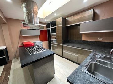 Townhouse Bungalow For Sale in Valle Verde 6, Ugong, Pasig City!