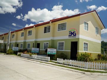 Affordable Townhouse in Zambales (Castillejos/Bare Unit)