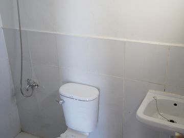 Affordable Townhouse in Zambales (Castillejos/Bare Unit)