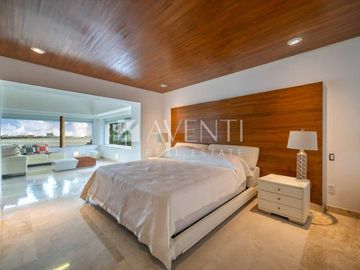 Casa en Venta en Isla Dorada Residencial en Zona Hotelera Cancún, Quintana Roo.