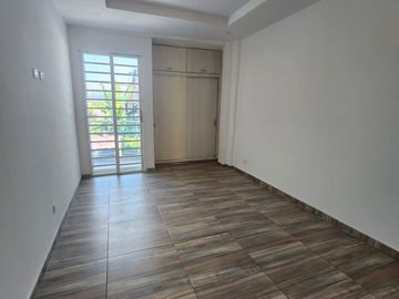 SE VENDE CASA, TULUA VALLE, BARRIO LOMITAS