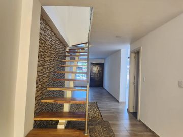 SE VENDE CASA, TULUA VALLE, BARRIO LOMITAS