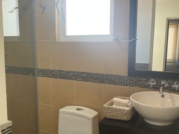 Casa en venta fraccionamiento privado cañadas del bosque, tres Marías.
