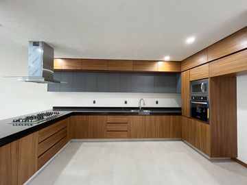 CASA NUEVA EN VENTA CON RECÁMARA EN PLANTA BAJA EN VENTA FRACC. PRADERAS ALTOZANO JUNTO A CLUB DE GOLF ALTOZANO