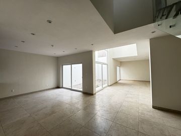 Casa en Venta en Fraccionamiento Tarragona con Amenidades