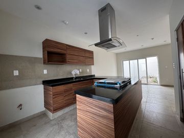 Casa en Venta en Fraccionamiento Tarragona con Amenidades