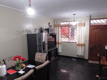 ¡¡EN VENTA DEPARTAMENTO PRIMER PISO EN EL AGUSTINO!!