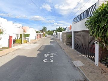 Gran Remate, Casa en Col. Hacienda Sodzil Nte., Mérida, Yuc.