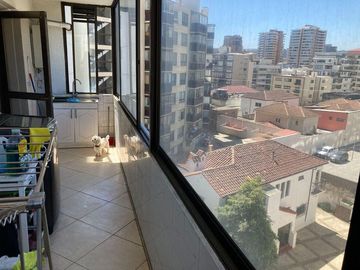 VENDE DEPARTAMENTO EXCLUSIVO ASCENSOR DIRECTO  PISO 6 UF 17.500