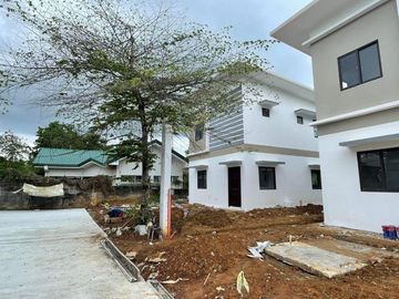 3 Bedroom House and Lot for Sale in Edgewood Place  Antipolo (2022)