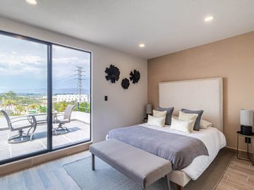 CASA EN VENTA A 15 MINUTOS DE CUERNAVACA, MORELOS; MÉXICO. 3 RECÁMARAS, ALBERCA, CANCHAS DEPORTIVAS Y PET PARK.