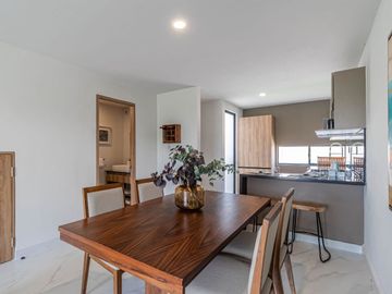 CASA EN VENTA A 15 MINUTOS DE CUERNAVACA, MORELOS; MÉXICO. 3 RECÁMARAS, ALBERCA, CANCHAS DEPORTIVAS Y PET PARK.