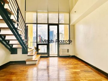 Rare 1 Bedroom Loft Unit For Sale at Mosaic Tower Near Greenbelt Makati with an Amazing Unobstructed View of Legazpi Park