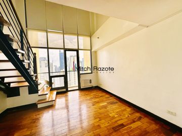 Rare 1 Bedroom Loft Unit For Sale at Mosaic Tower Near Greenbelt Makati with an Amazing Unobstructed View of Legazpi Park