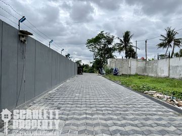 Rumah Baru Dalam Perumahan di JL Magelang Km 7 Dekat Sleman City Hall