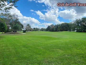 Casa con jardín y alberca privada, venta, Temozón Norte, Merida