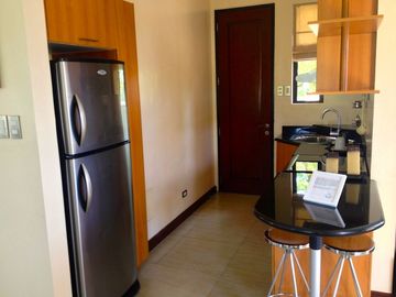 READY FOR OCCUPANCY 3-BEDROOM 3T&B 2-STOREY SINGLE-DETACHED HOUSE & LOT  IN GREENFIELD CITY SANTA ROSA