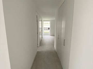 Departamento de venta Sector Intervalles con Amplio JARDIN.  PIscina y areas comunales de primera