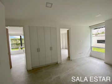 Departamento de venta Sector Intervalles con Amplio JARDIN.  PIscina y areas comunales de primera