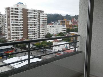 Agradable departamento central, asoleado, buena ubicación.Venta