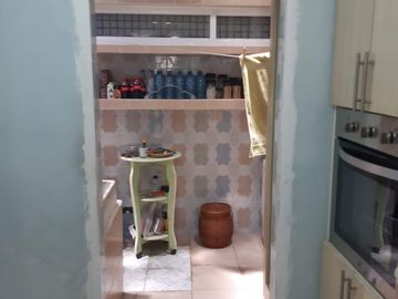 Excelente casa en Geo Pinos I fresca comoda y equipada