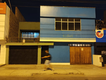 VENTA CASA COMO TERRENO ZONA COMERCIAL AV LOS HEROES SAN JUAN  DE MIRAFLORES