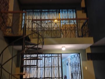 VENTA CASA COMO TERRENO ZONA COMERCIAL AV LOS HEROES SAN JUAN  DE MIRAFLORES