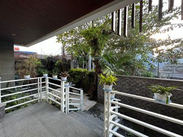 Villa sale  Rumah mewah di Gatsu Barat Denpasar