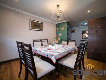 Casa comercial av. Americas Cuenca