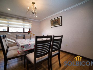Casa comercial av. Americas Cuenca