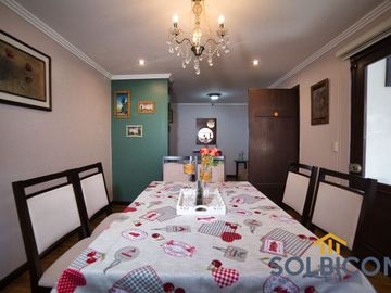 Casa comercial av. Americas Cuenca