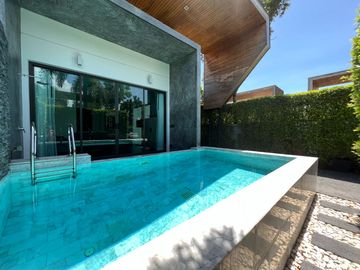 NEW LUXURY 2 BEDROOM PRIVATE POOL VILLA in Chalong, Phuket for sale