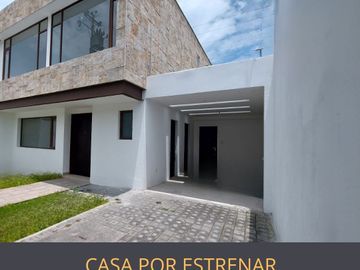 Espectacular Casa de Venta por Estrenar en Cumbayá - La Primavera 2