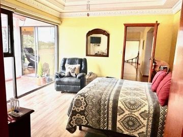 RESIDENCIA EN VENTA EN HACIENDA VALLESCONDIDO, GRAN JARDIN
