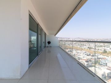 Venta de Departamento en Central Park Centro Sur con dos recamaras