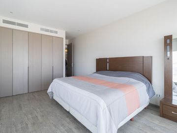 Venta de Departamento en Central Park Centro Sur con dos recamaras