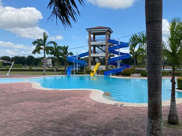 Condo For Sale in Greenmeadows SOTOGRANDE ILOILO near APMC Hospital