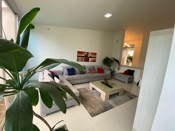 CASA INDEPENDIENTE CIUDAD JARDIN - CALI VALLE