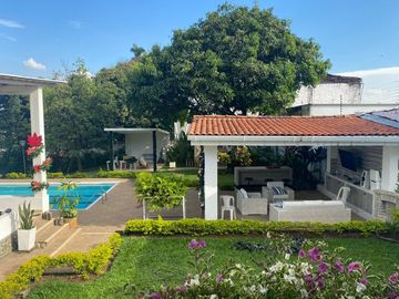 CASA INDEPENDIENTE CIUDAD JARDIN - CALI VALLE
