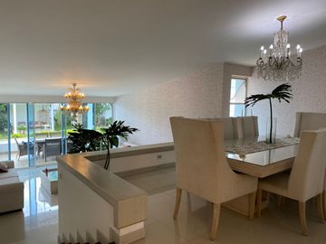CASA INDEPENDIENTE CIUDAD JARDIN - CALI VALLE