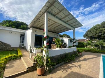 CASA INDEPENDIENTE CIUDAD JARDIN - CALI VALLE