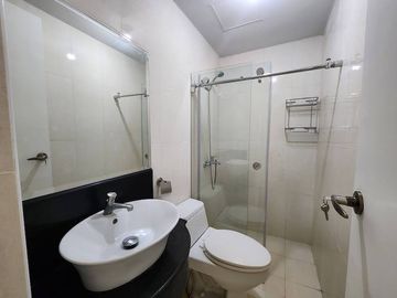 CDN - FOR SALE: Studio Unit in Stamford Executive Residences, Taguig