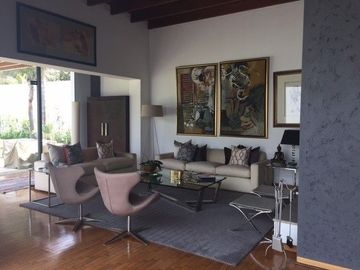 VENDO CASA CON PISCINA EN URB. LA PLANICIE – LA MOLINA