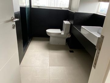 1 Park Residence 2+1BR Middle Floor
