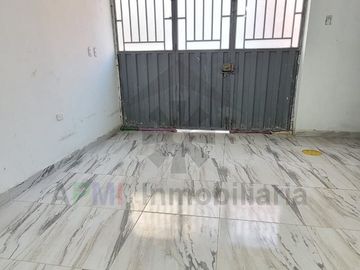 VENTA DE CASA EN URBANIZACIÓN SANTA ROSA DE CHICLAYO