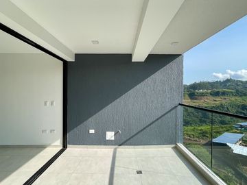 Extraordinario apartamento nuevo en Solarium Conjunto Residencial. Cerritos. Pereira - Colombia.