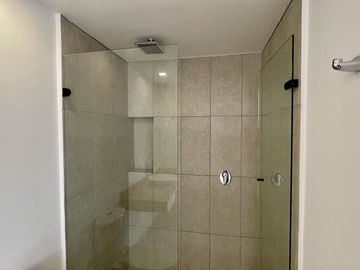 Extraordinario apartamento nuevo en Solarium Conjunto Residencial. Cerritos. Pereira - Colombia.